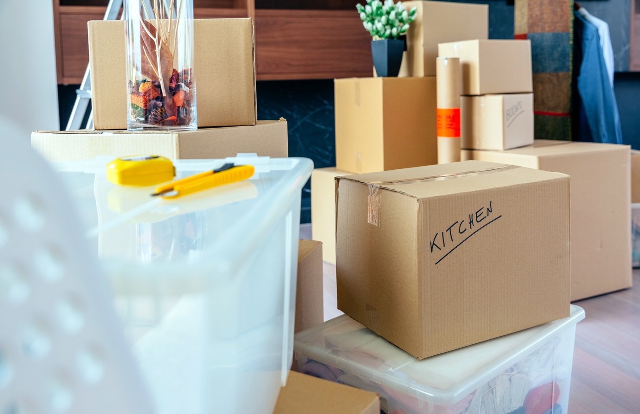 Tips to Pack Your Kitchen Items for Moving